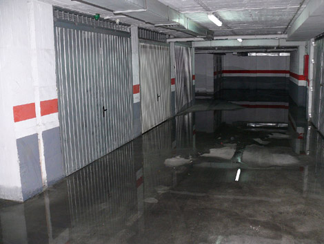 garaje inundado